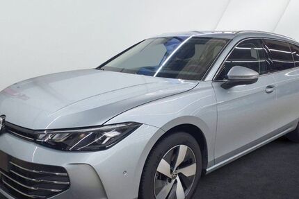 VW Passat 25.673 km 31.970 &euro; Neutraubling 93073