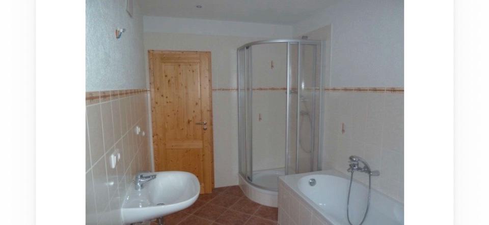 Bauernhaus, Landhaus Gottmadingen - 10 Zimmer, 329 m&sup2;, 269.000&euro; | Angebot:26446872