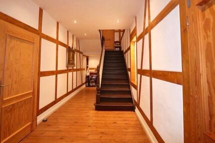Haus Sonneberg - 10 Zimmer, 245 m&sup2;, 188.000&euro; | Angebot:27109811