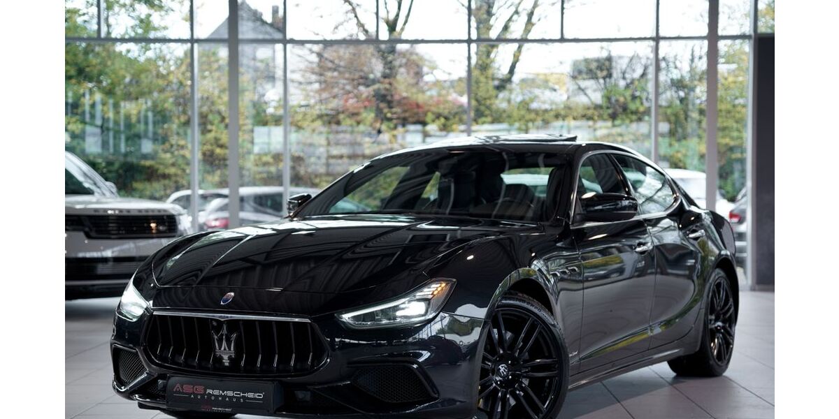 Maserati Ghibli 109.800 km 38.800 &euro; Remscheid/NRW 42855