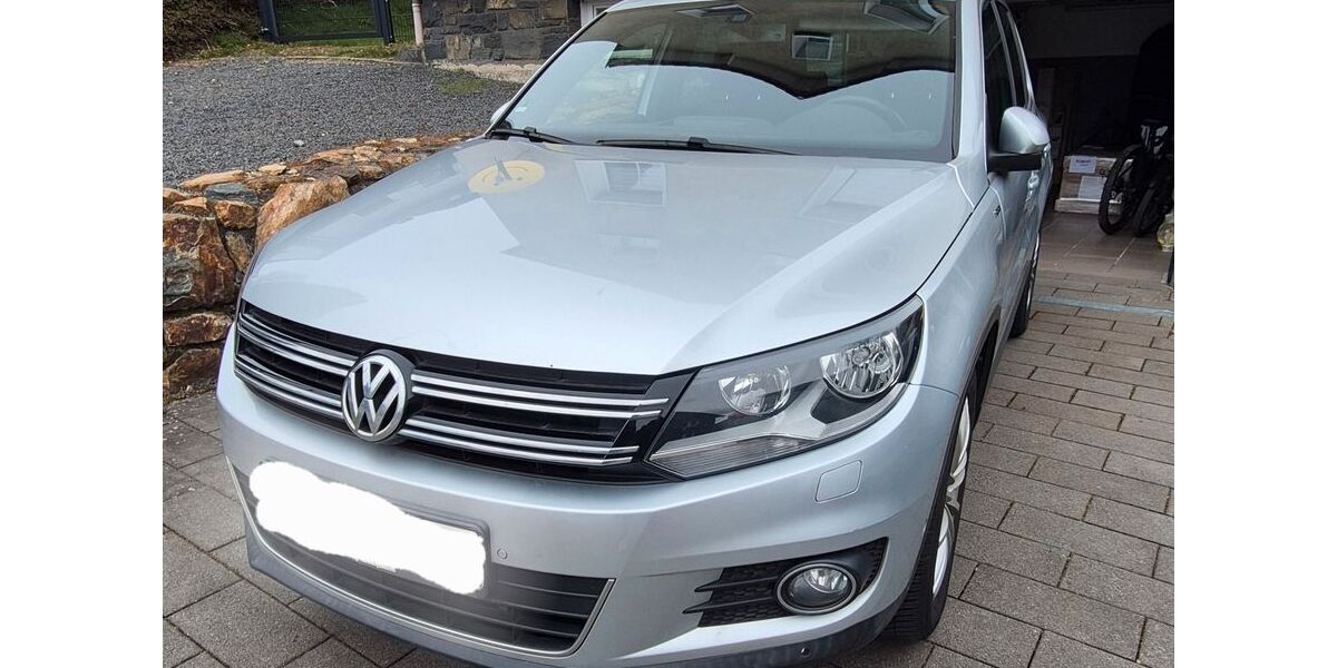 VW Tiguan 137.000 km 12.400 &euro; Simmerath 52152