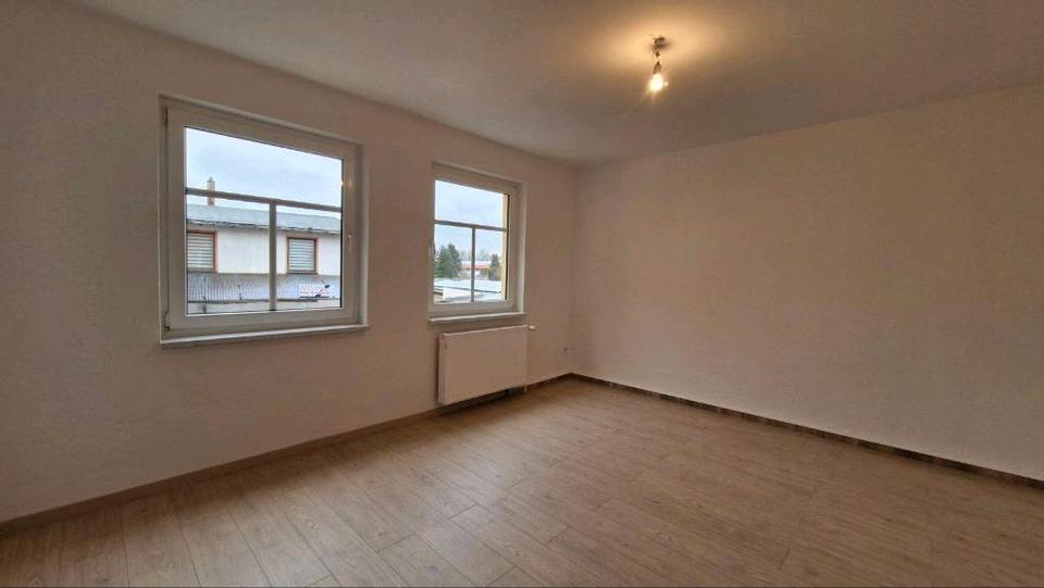 Etagenwohnung Tangerhütte - 3 Zimmer, 78 m&sup2;, 469&euro; | Angebot:25944855