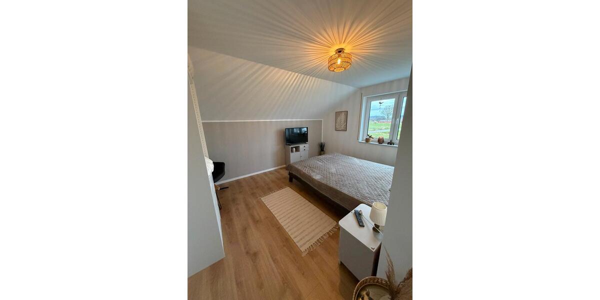 Einfamilienhaus Bad Arolsen - 5.5 Zimmer, 198 m&sup2;, 589.000&euro; | Angebot:24729642