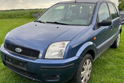 Ford Fusion 197.374 km 1.000 € Göttingen 37081