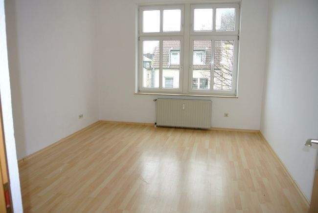 Etagenwohnung Mülheim an der Ruhr Mitte-Ost - 3 Zimmer, 85 m&sup2;, 552&euro; | Angebot:24811583