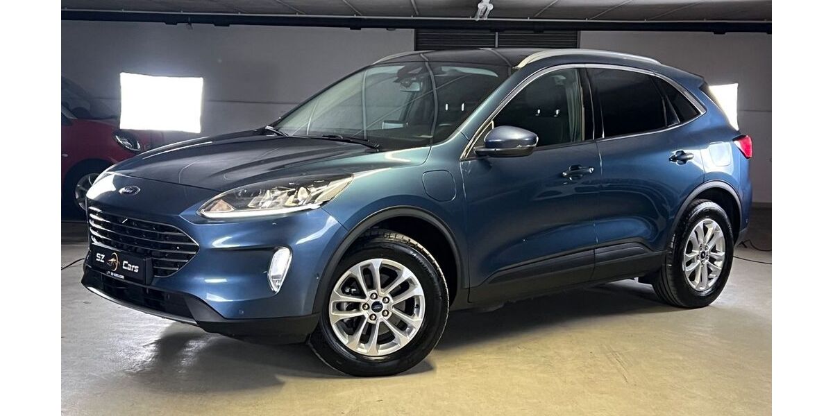 Ford Kuga 49.500 km 19.999 &euro; München 81677