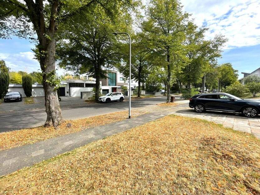 Ihr Logenplatz im Herzen der erlesensten Wohnlage! Premium-Bungalow direkt am Bökelberg!