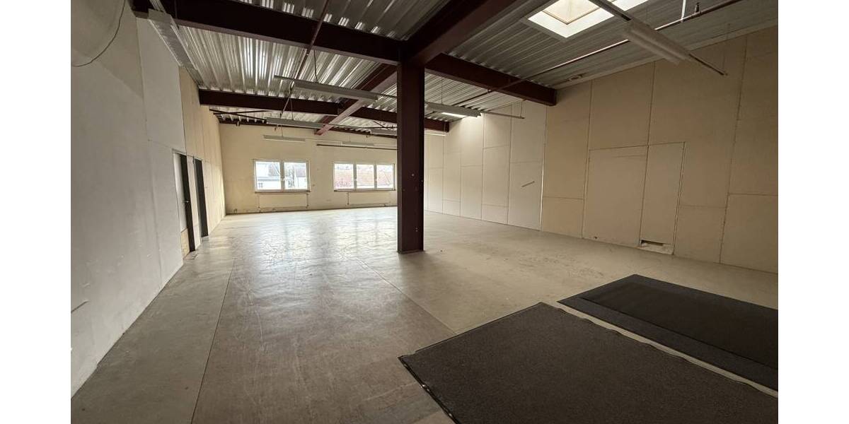 Gewerbeobjekt Marsberg Niedermarsberg - 2.960.000&euro; | Angebot:25984942