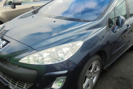 Peugeot 308 168.544 km 1.999 &euro; Nordhausen 99734