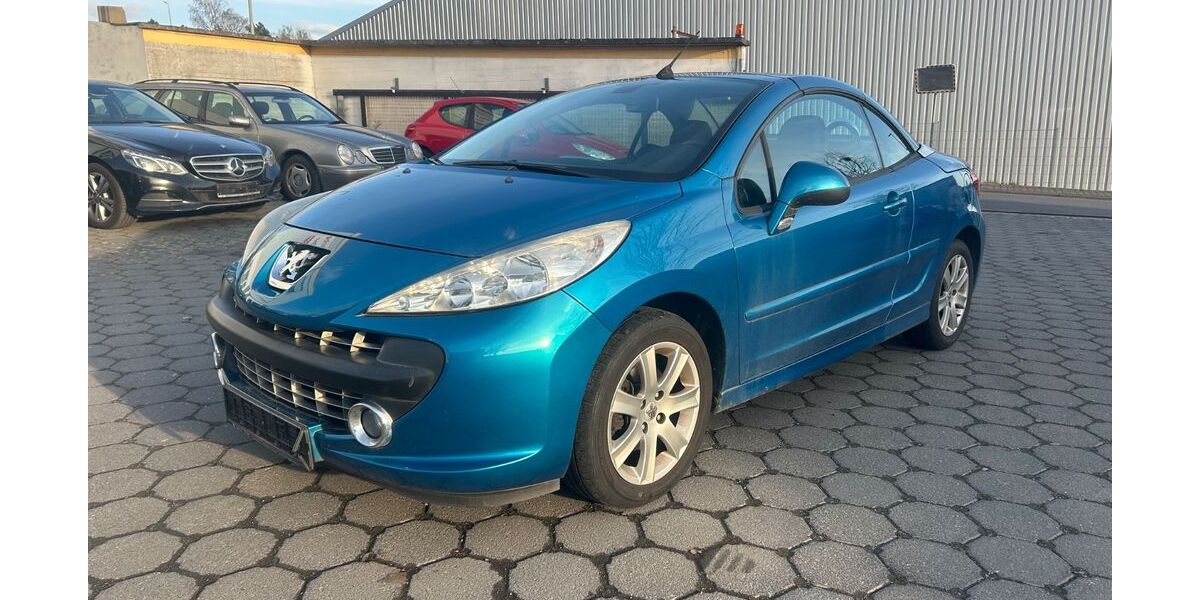 Peugeot 207 87.000 km 1.999 &euro; Elz 65604