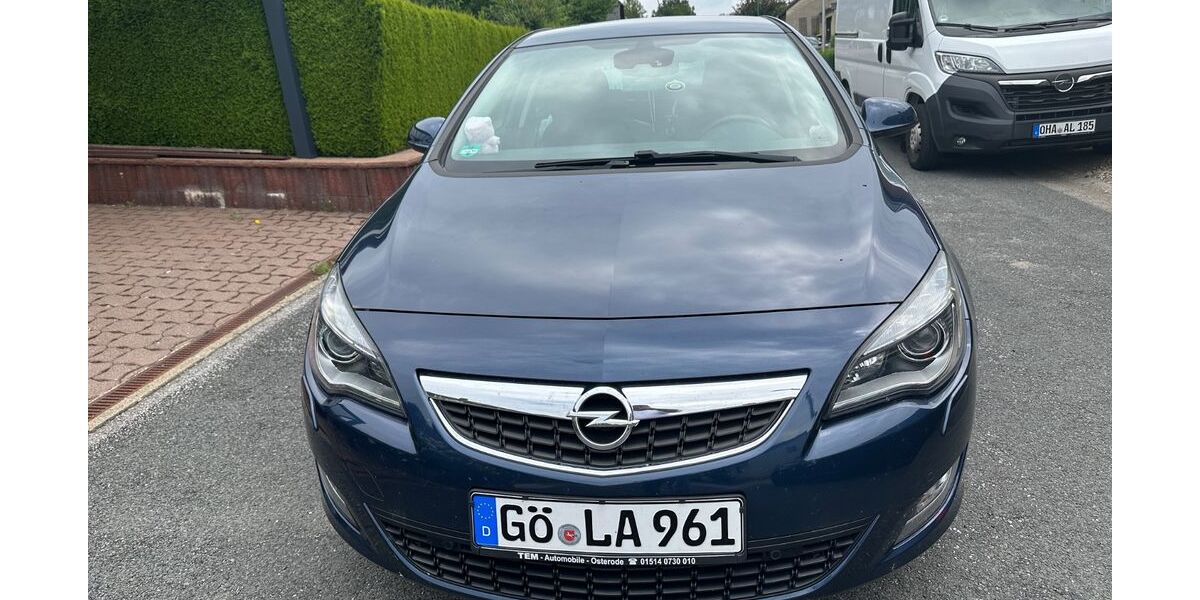 Opel Astra 64.000 km 6.450 &euro; Osterode am Harz 37520