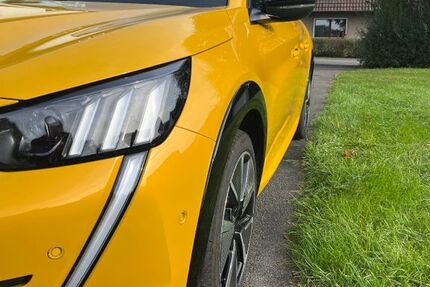 Peugeot e-208 75.000 km 14.500 &euro; Udorf 34431