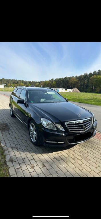 Mercedes-Benz E 300 330.000 km 5.199 € Hodenhagen 29693
