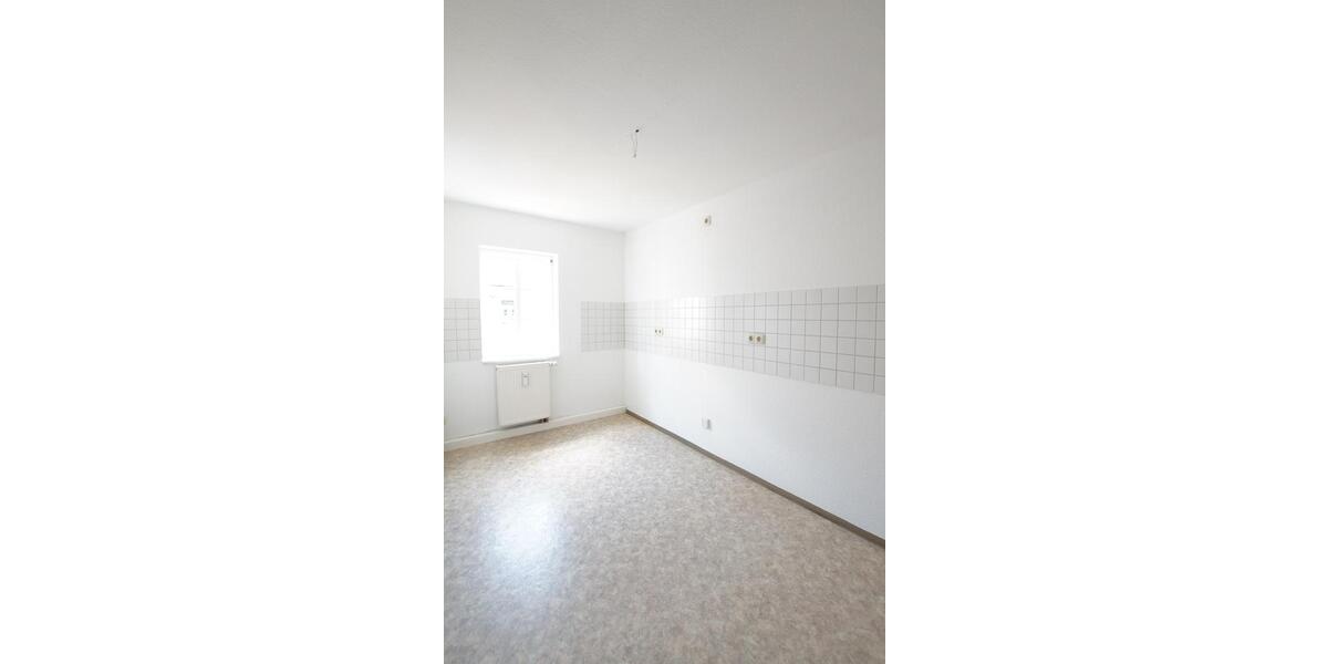 Etagenwohnung Pößneck - 2 Zimmer, 46 m&sup2;, 315&euro; | Angebot:26383694