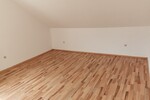 Sonnige Dachgeschosswohnung mit tollem Ausblick! - Dachgeschoßwohnung Alfeld Röllinghausen | Angebot:26378669