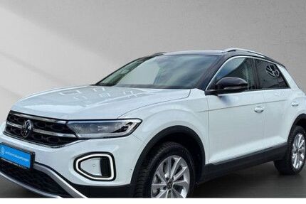 VW T-Roc 6.489 km 28.450 &euro; Erndtebrück 57339