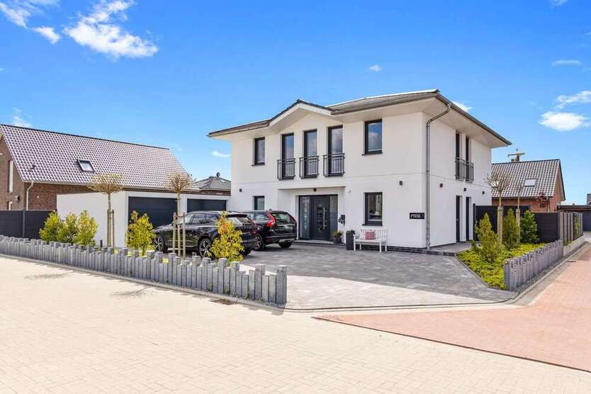 Haus zum Kaufen in Jever 945.000 € 204 m²