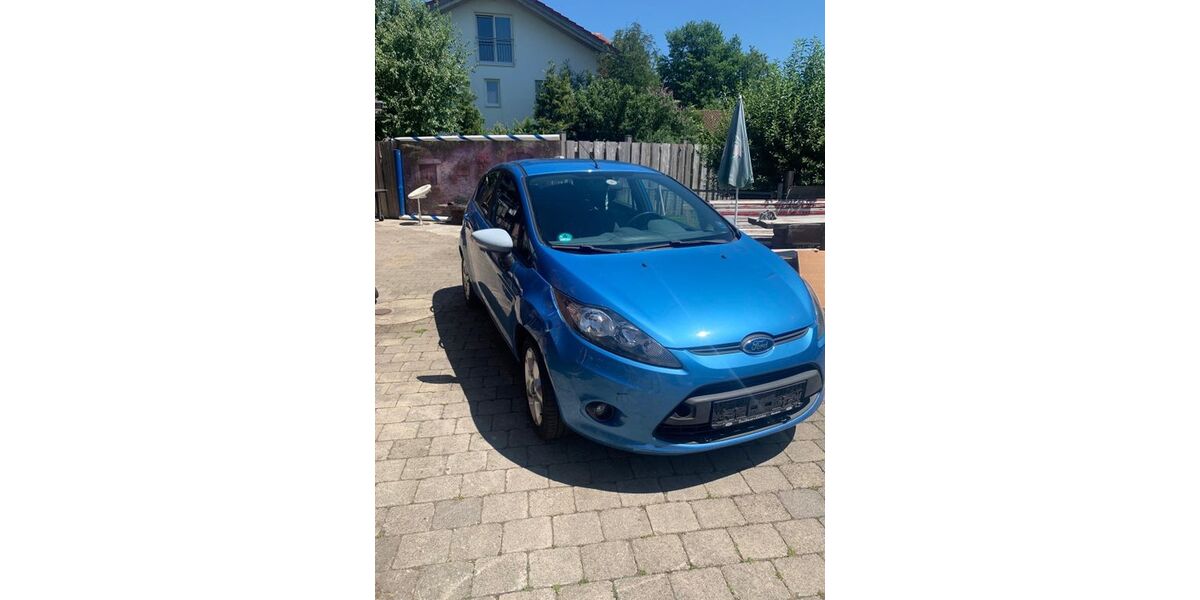 Ford Fiesta 169.000 km 990 &euro; Rosenheim 83022