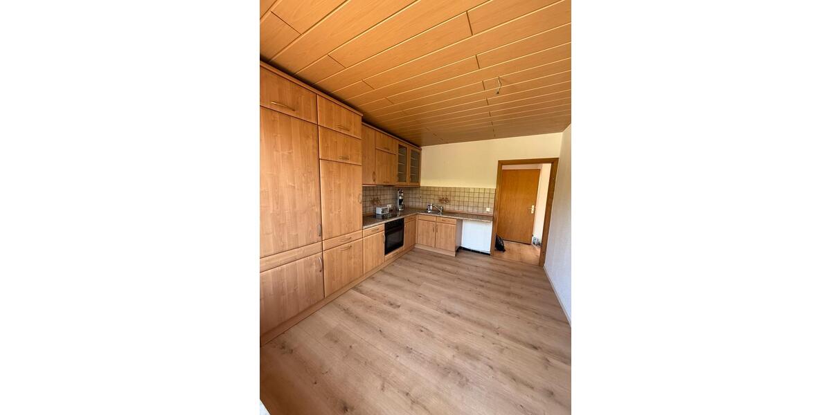 Etagenwohnung Stolberg (Rhld.) Büsbach - 3 Zimmer, 70 m&sup2;, 167.000&euro; | Angebot:27081315