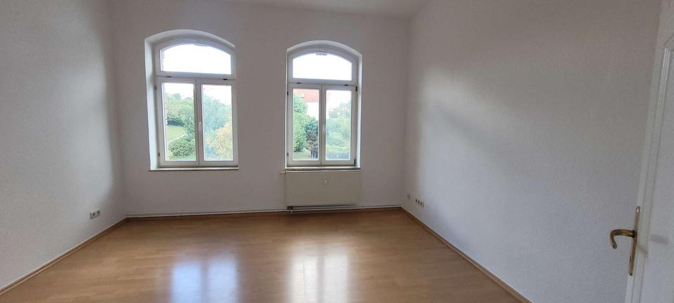 Etagenwohnung Arnstadt - 3 Zimmer, 91 m&sup2;, 720&euro; | Angebot:26211575