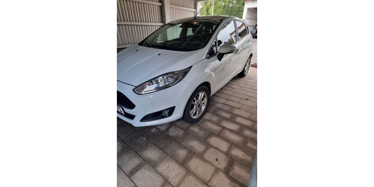 Ford Fiesta 97.600 km 7.400 &euro; Pentling 93080