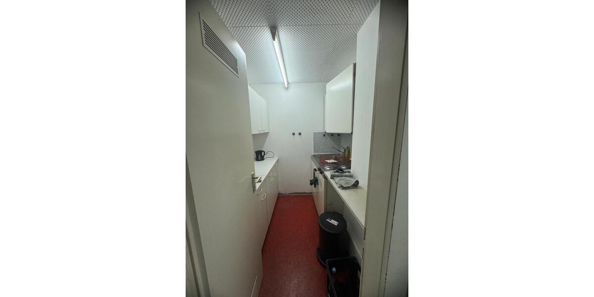 Gewerbeobjekt Villingen-Schwenningen Schwenningen - 585&euro; | Angebot:26274024