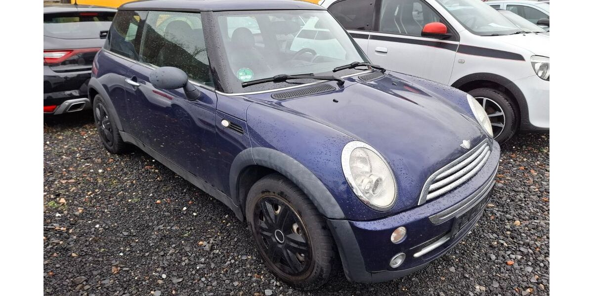 Mini ONE 173.000 km 2.399 &euro; Eichenzell 36124