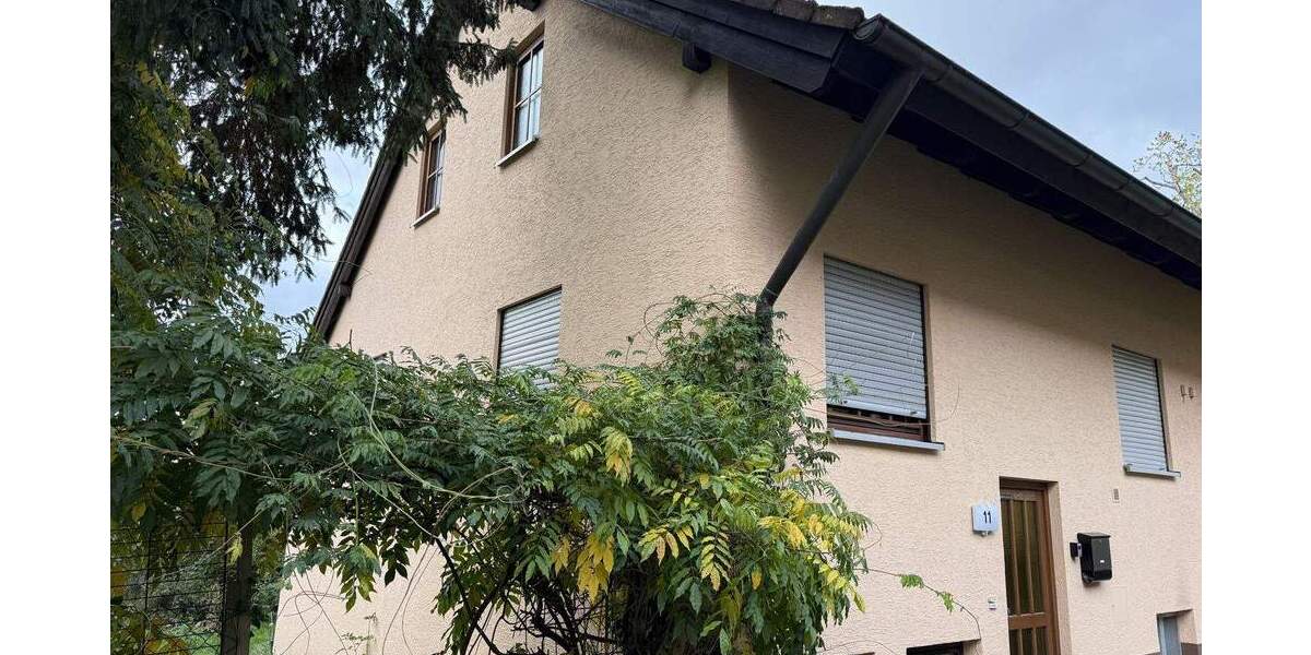 Doppelhaushälfte Höchstadt a.d.Aisch Höchstadt - 7 Zimmer, 121 m&sup2;, 348.000&euro; | Angebot:25696324