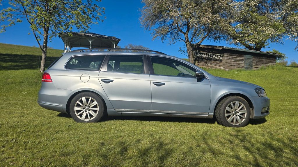 VW Passat 235.000 km 5.450 &euro; Reichshof 51580