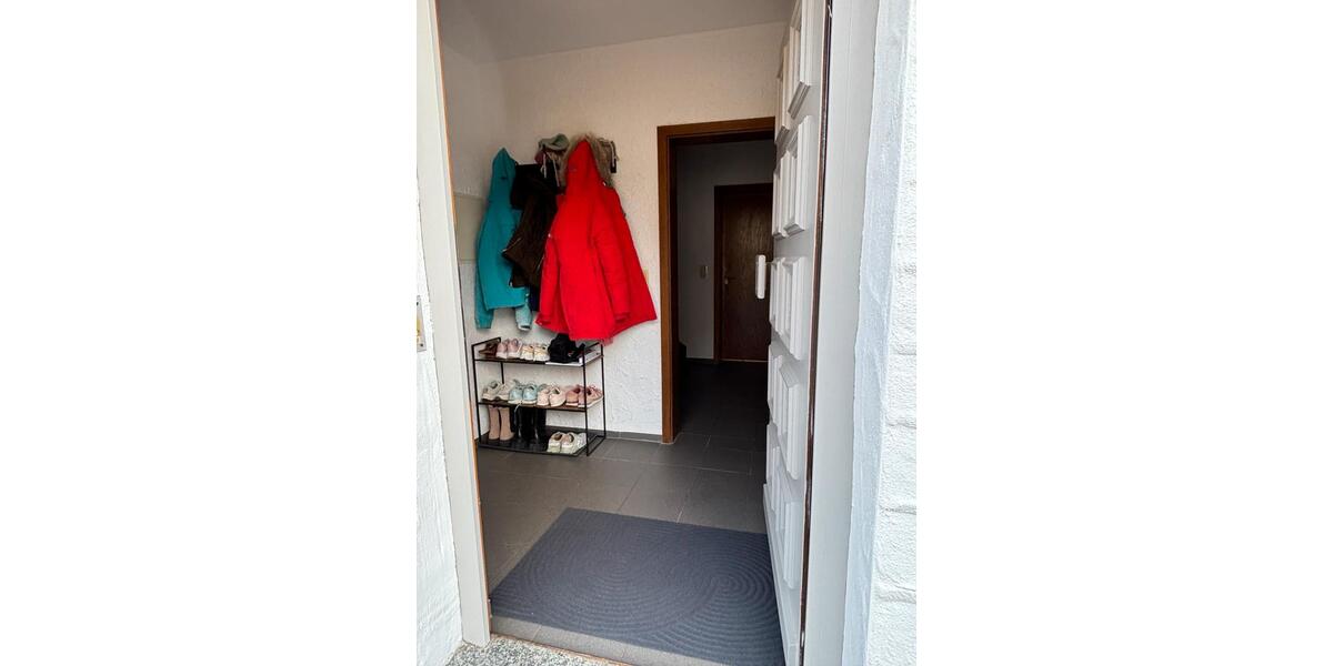 Reihenhaus Stetten - 6 Zimmer, 136 m&sup2;, 398.000&euro; | Angebot:26053191
