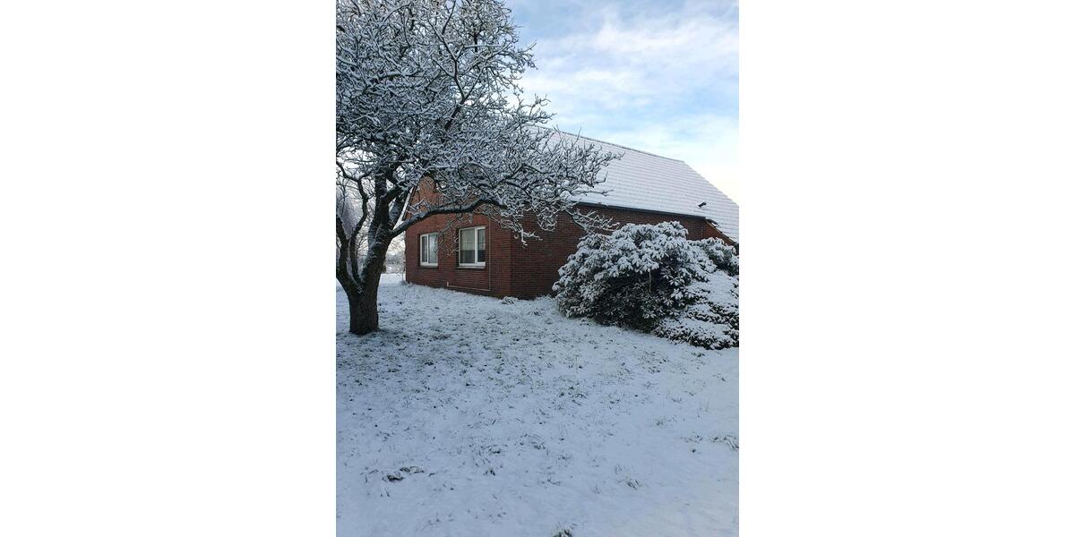 Zweifamilienhaus mit großem Grundstück * Wiesmoor* zimmer