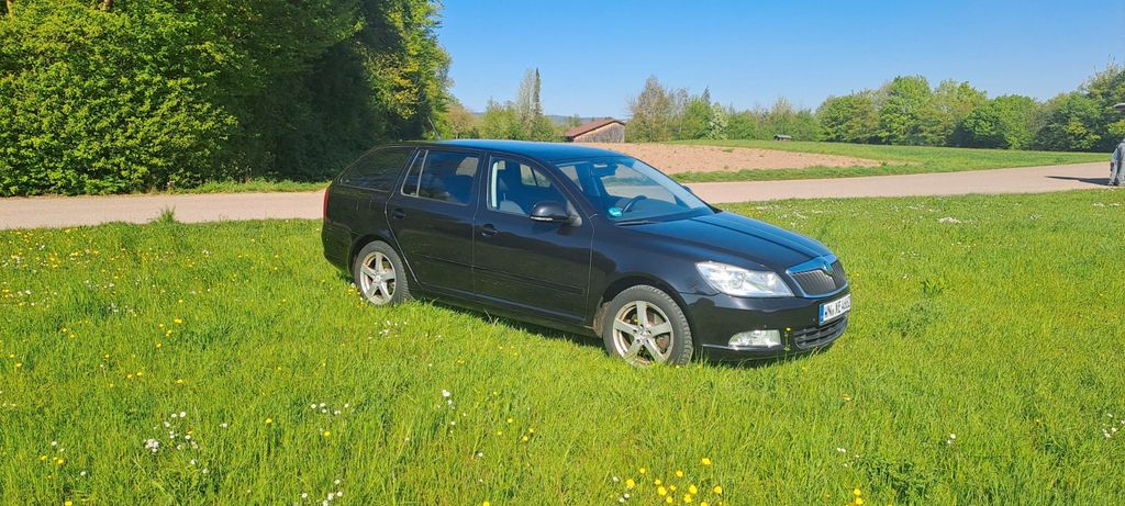 Skoda Octavia 246.000 km 4.400 &euro; Schorndorf (Württemberg) 73614