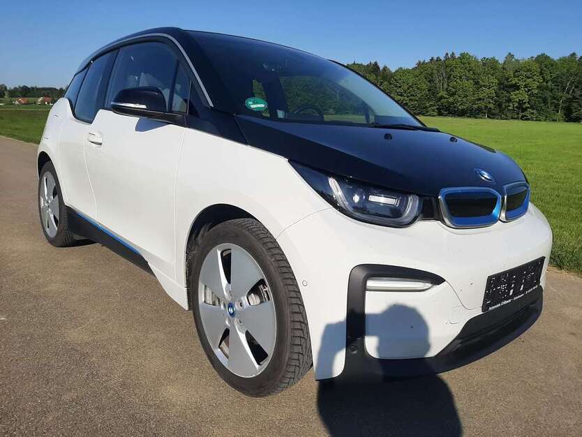 i3