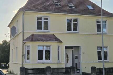 Haus zum Kaufen in Bergen 409.000 € 280 m² 12 zimmer