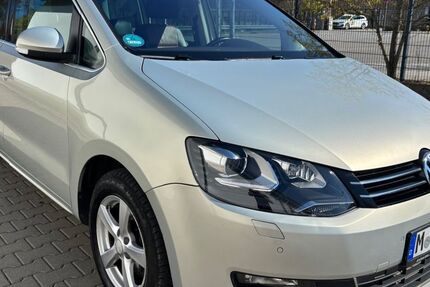 VW Sharan 231.500 km 10.900 &euro; München 81241