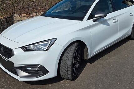 Seat Leon 54.600 km 20.100 &euro; Longkamp 54472