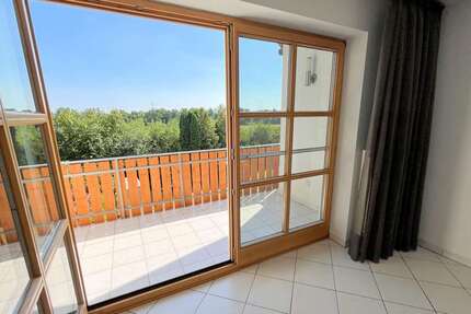 Wohnung Gundelsheim - 4 Zimmer, 97 m&sup2;, 368.000&euro; | Angebot:22675963