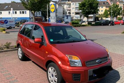 Ford Fusion 93.000 km 2.799 € Düsseldorf 40229
