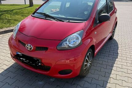 Toyota Aygo (X) 80.700 km 2.999 &euro; Nürnberg 90443