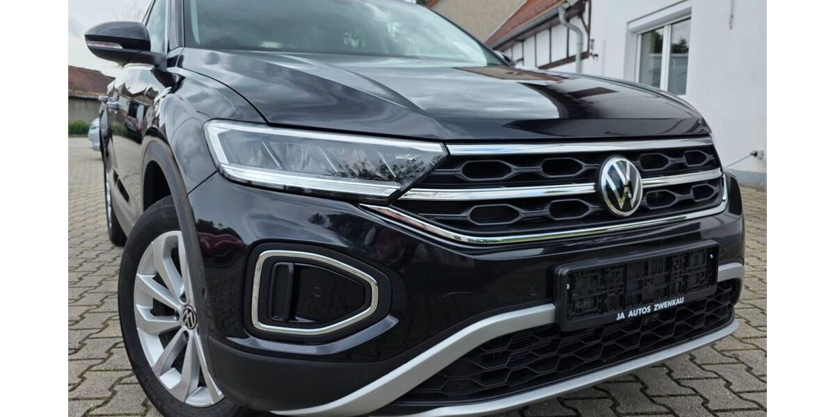 VW T-Roc 6.050 km 25.999 &euro; Zwenkau 04442