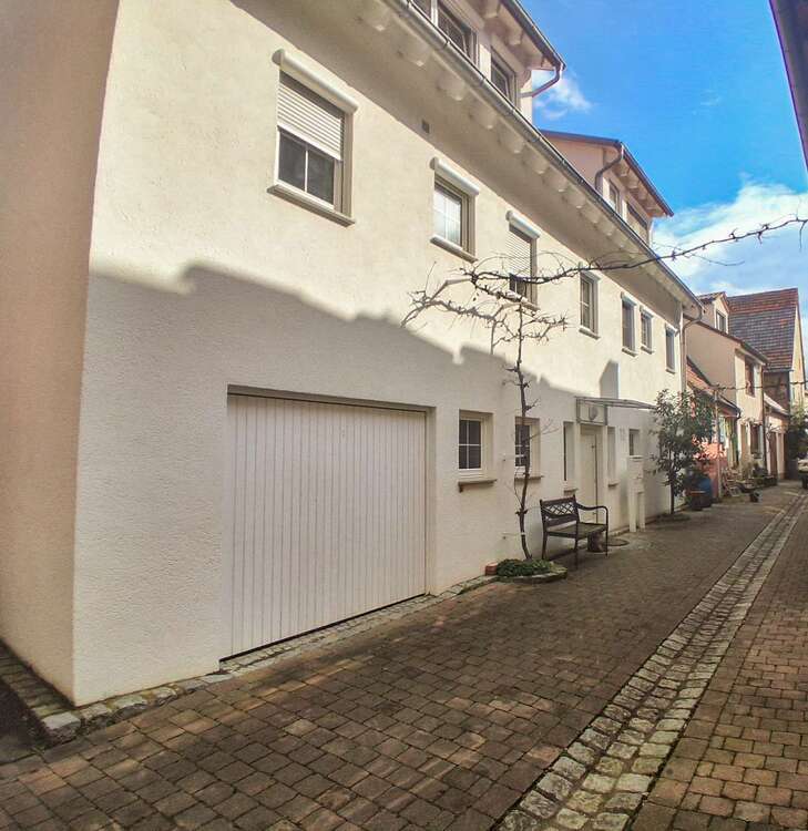 Haus zum Kaufen in Großbottwar 649.000 € 212.13 m²