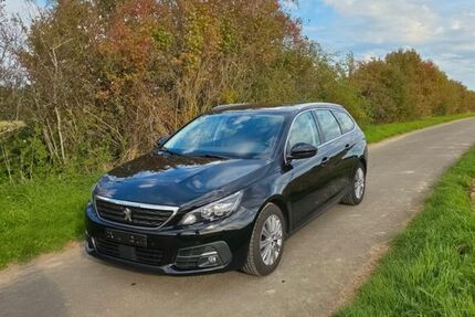 Peugeot 308 176.000 km 5.900 &euro; Winkelbach 57644