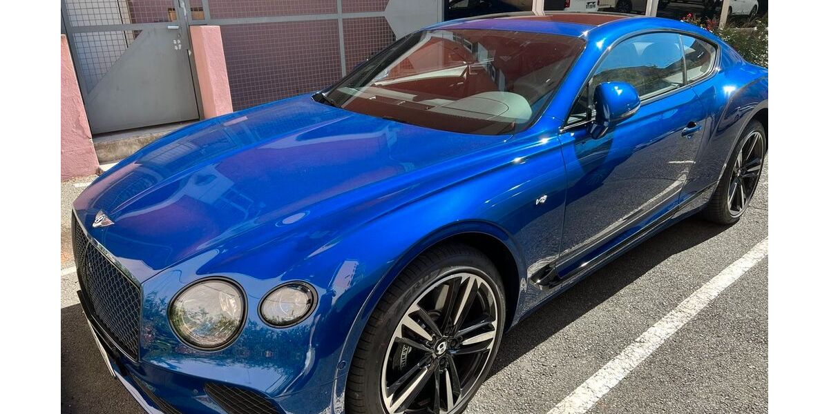 Bentley Continental GT 2.600 km 213.010 &euro; Kelsterbach 65451