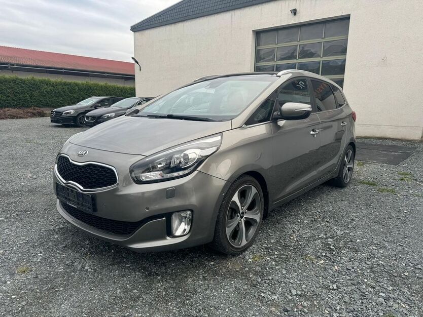 Kia Carens 121.000 km 13.490 € Gernsheim 64579