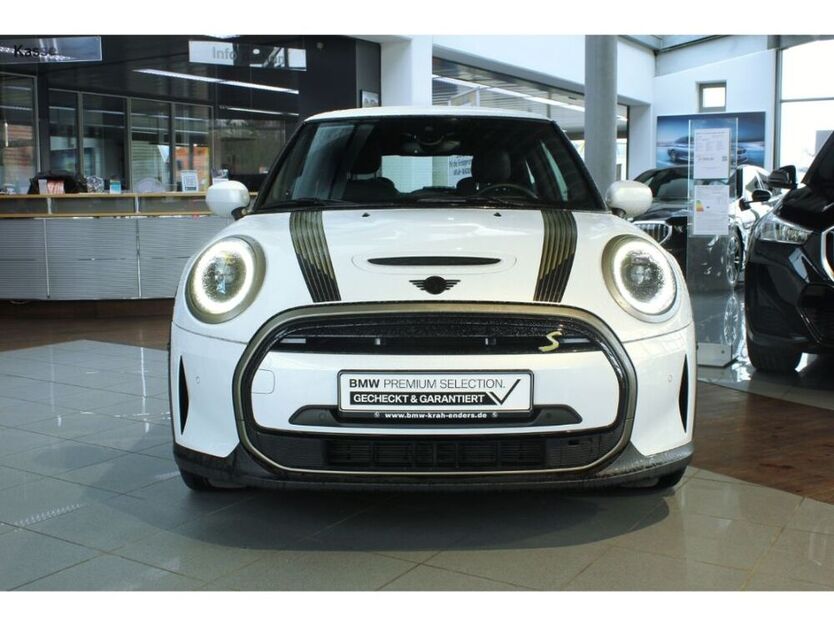 Cooper SE