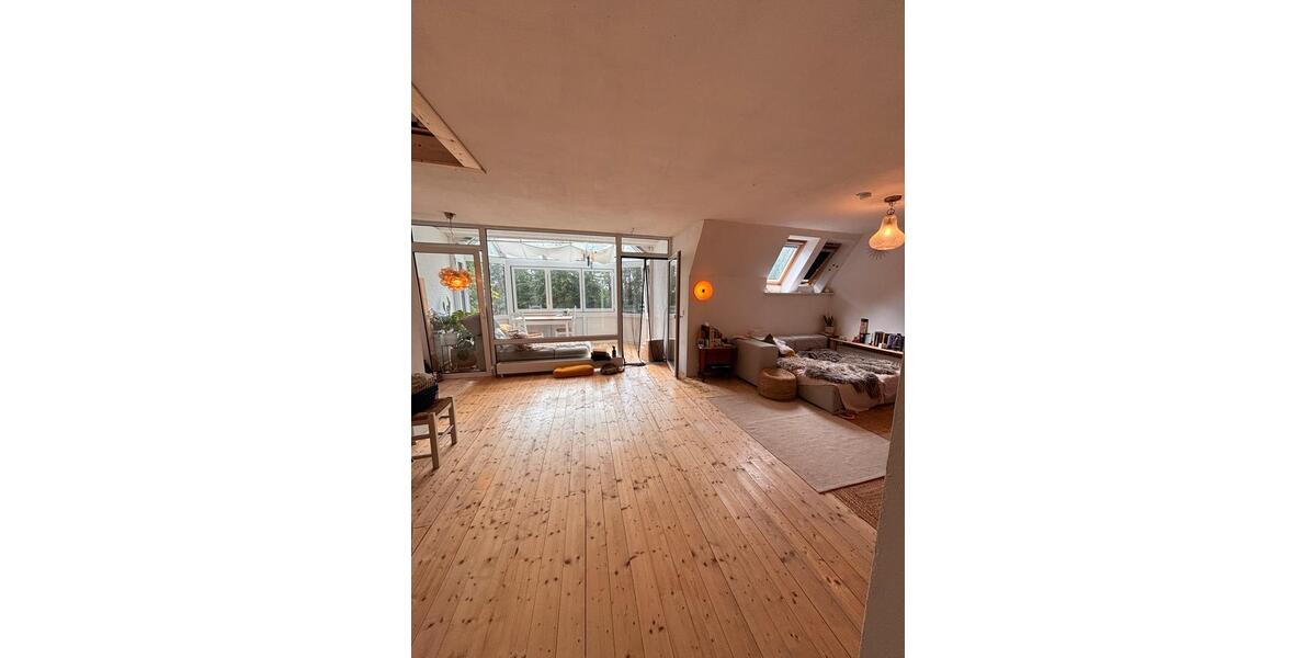 Dachgeschoßwohnung Emden Tholenswehr - 1 Zimmer, 48 m&sup2;, 153.000&euro; | Angebot:26844307
