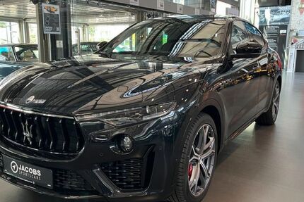 Maserati Levante 76.770 km 52.980 &euro; Köln 50829