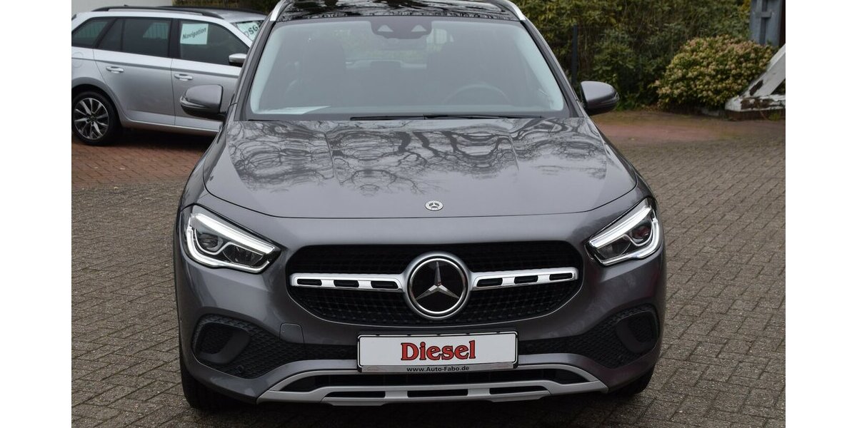 Mercedes-Benz GLA 200 d Style Aut.8G Navi*Panorama*Leder*LED* 142.165 km 22.980 &euro; Rastede 26160