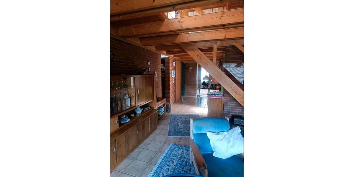 Dachgeschoßwohnung Höxter - 5 Zimmer, 106 m&sup2;, 135.000&euro; | Angebot:25953591