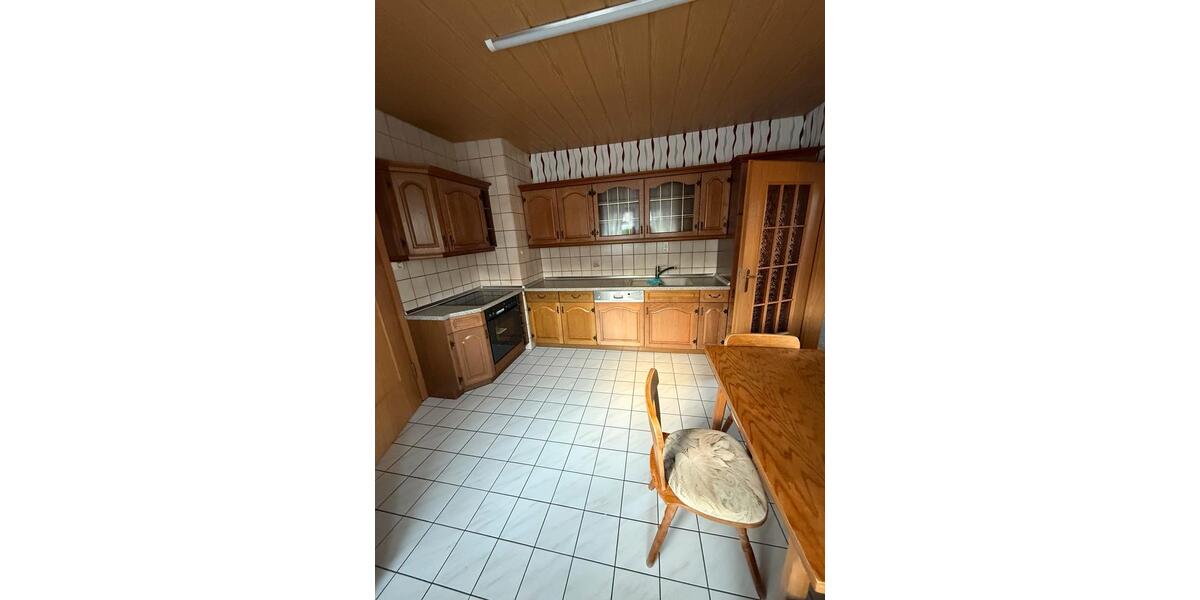 Einfamilienhaus Arnstadt - 8 Zimmer, 134 m&sup2;, 153.000&euro; | Angebot:26402797